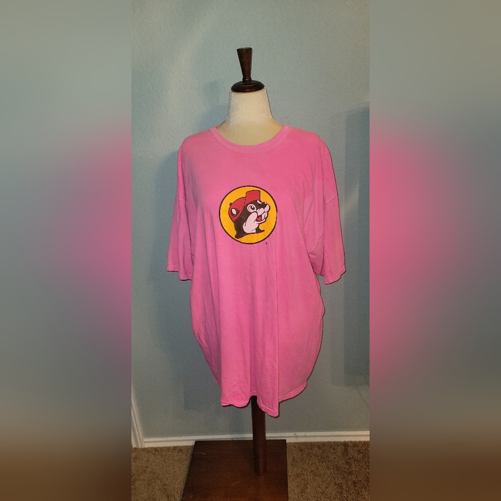 Brand New* Bucees T-Shirt XXL